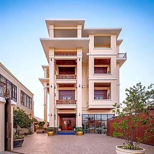 Seyna Hotel